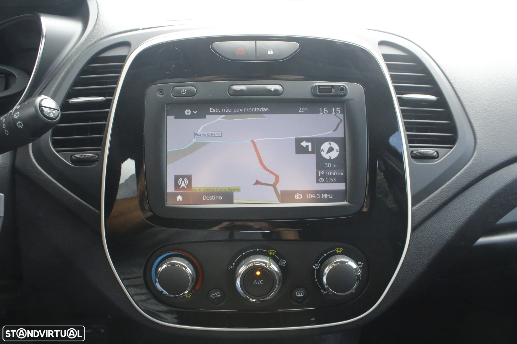 Renault Captur 1.5 dCi Exclusive EDC - 12