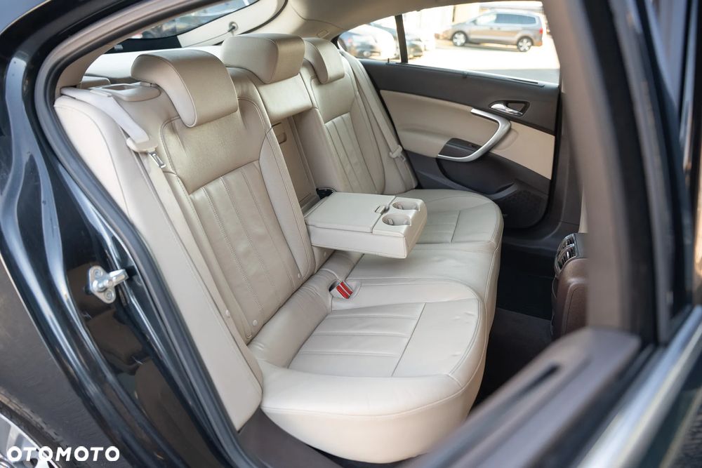 Opel Insignia 2.0 CDTI Cosmo - 35