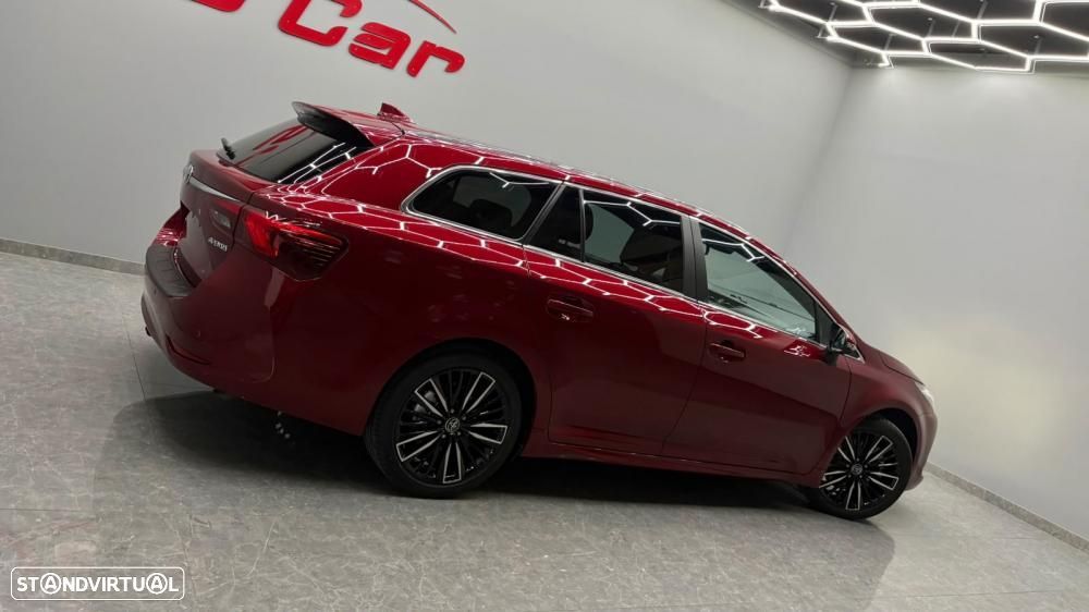 Toyota Avensis Touring Sports 2.0 D-4D Exclusive+GPS - 10