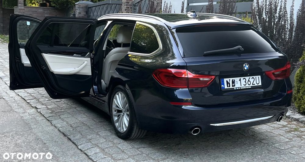 BMW Seria 5 520d Luxury Line sport - 10