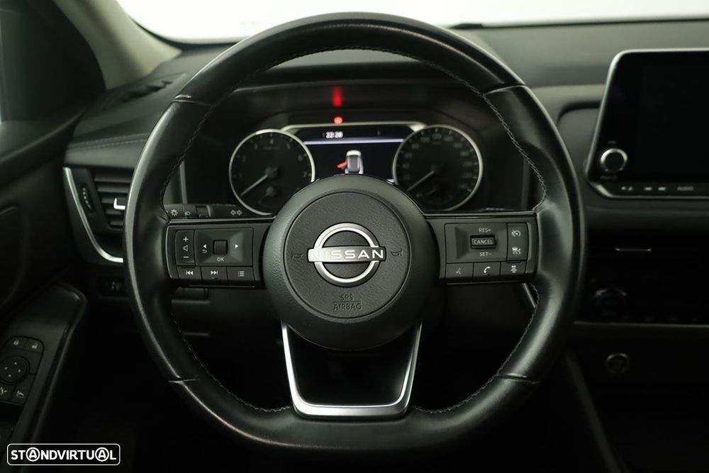 Nissan Qashqai 1.3 DIG-T Acenta - 13
