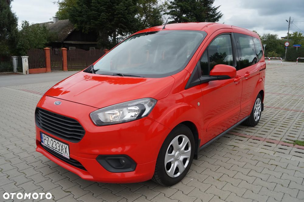 Ford Tourneo Courier 1.5 TDCi Trend - 15