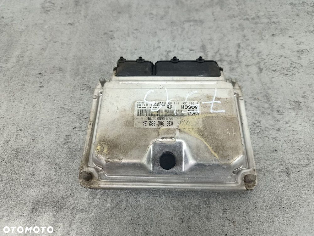 KOMPUTER, STEROWNIK VW GOLF V 036906032BA 0261201144  BOSCH 1.4 16V - 1