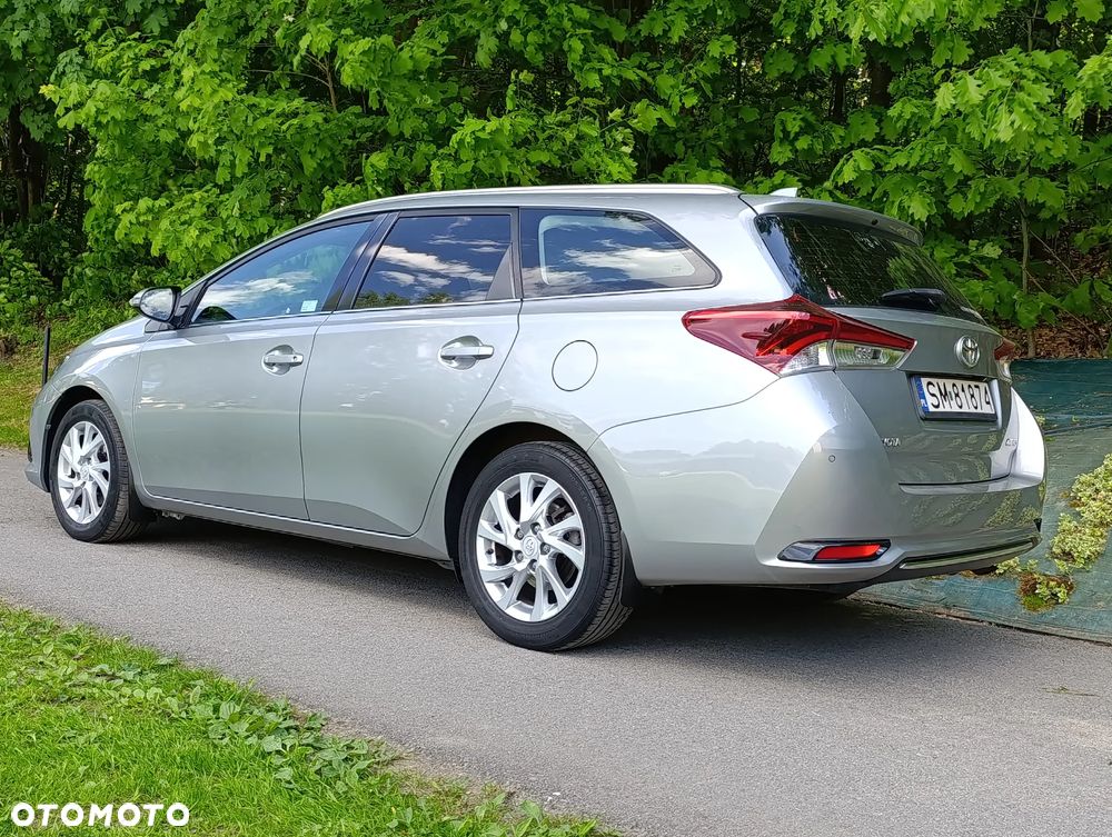 Toyota Auris 1.6 Comfort - 35