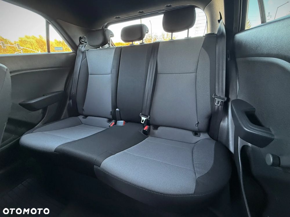 Hyundai i20 1.2 Comfort - 13