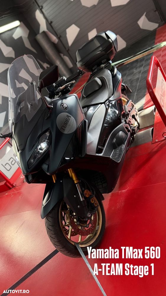 Yamaha TMAX 560 - 3