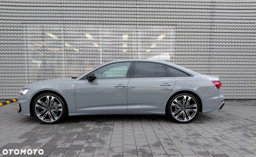 Audi A6 - 4