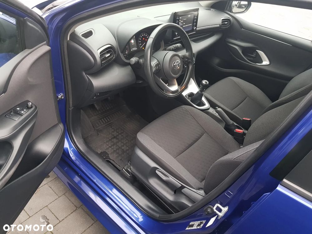 Toyota Yaris 1.5 Comfort - 12