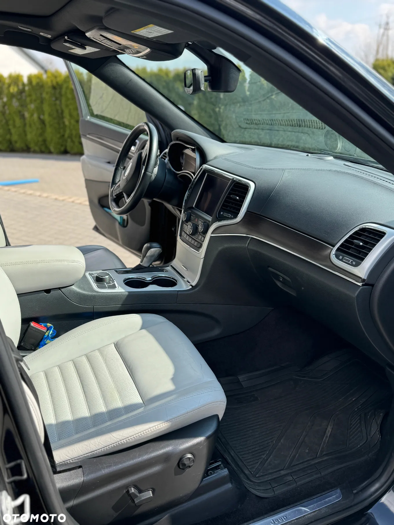 Jeep Grand Cherokee - 6