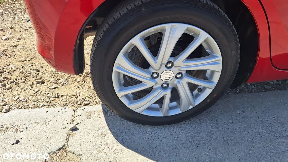 Suzuki Swift 1.2 Dualjet SHVS Premium Plus CVT - 15