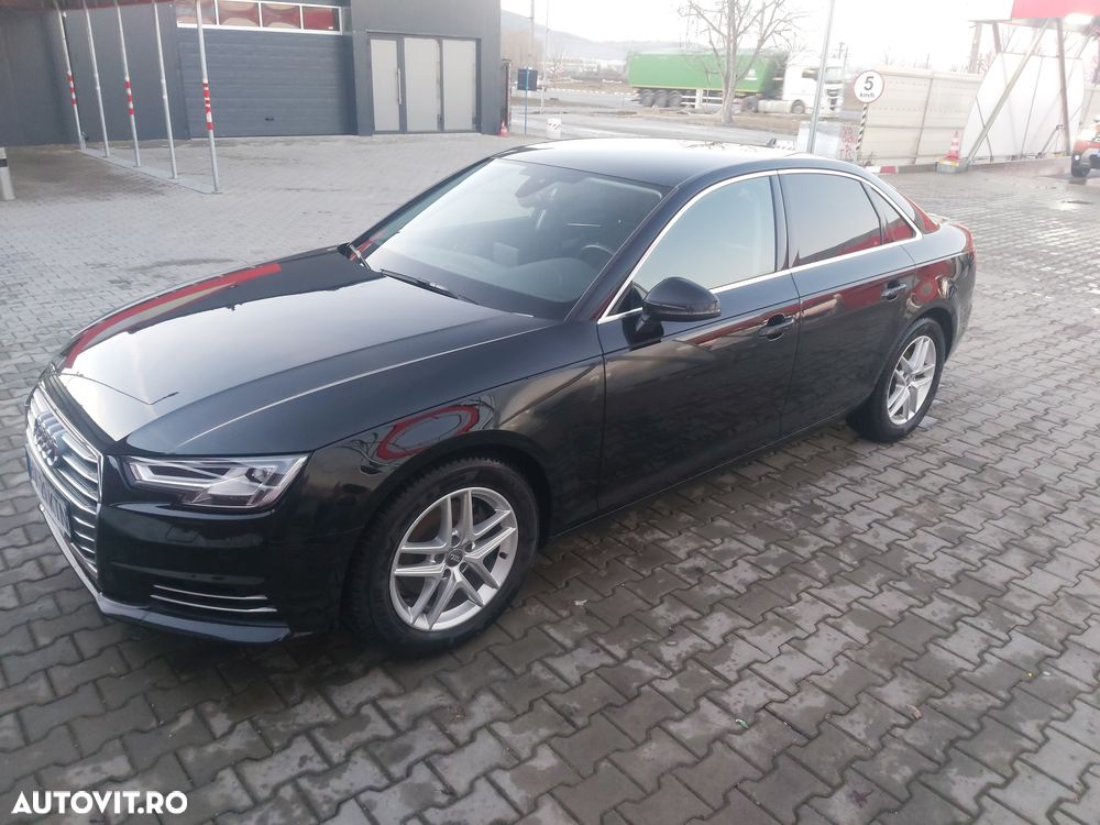 Audi A4 2.0 TDI S tronic - 1