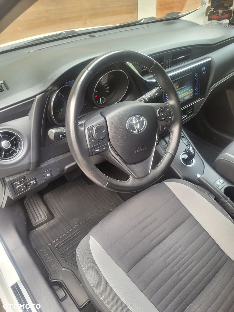 Toyota Auris 1.8 VVT-i Hybrid Automatik Comfort - 10