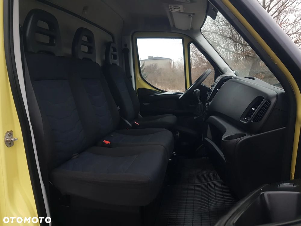 Iveco DAILY 8 EP KONTENER 4,15x2,22x2,21 KLIMA KRAJOWY 35S12 - 8