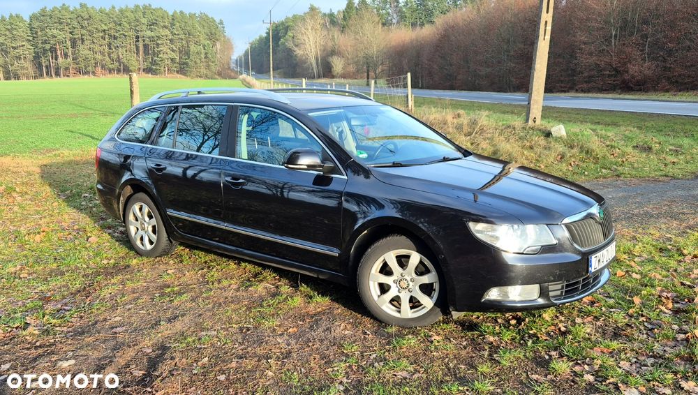 Skoda Superb 2.0 TDI 4x4 DSG Elegance - 1