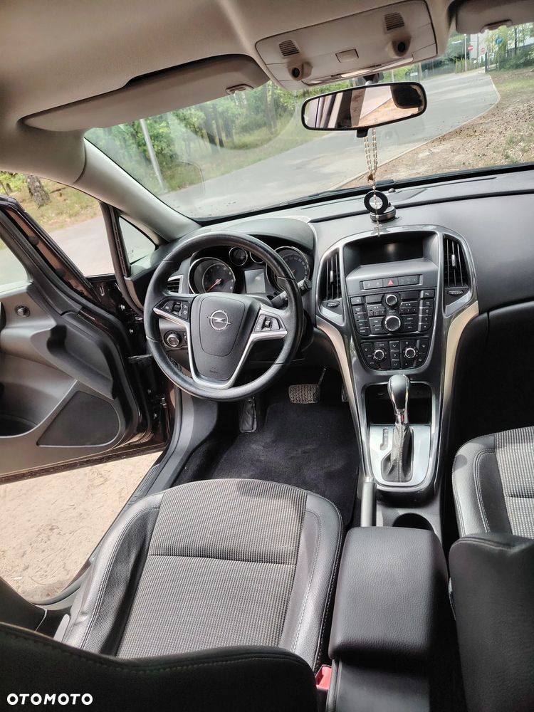 Opel Astra 1.6 Cosmo - 6