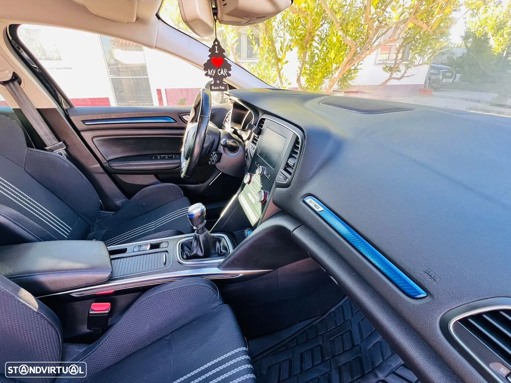Renault Mégane Sport Tourer 1.5 Blue dCi GT Line - 16