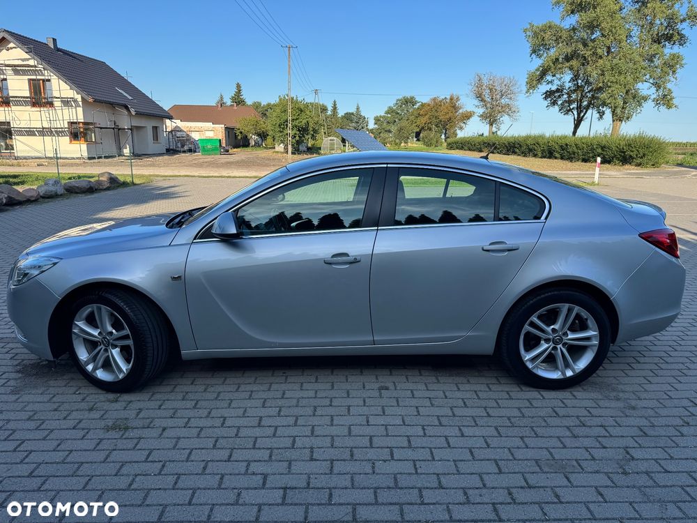 Opel Insignia 1.8 Active - 11