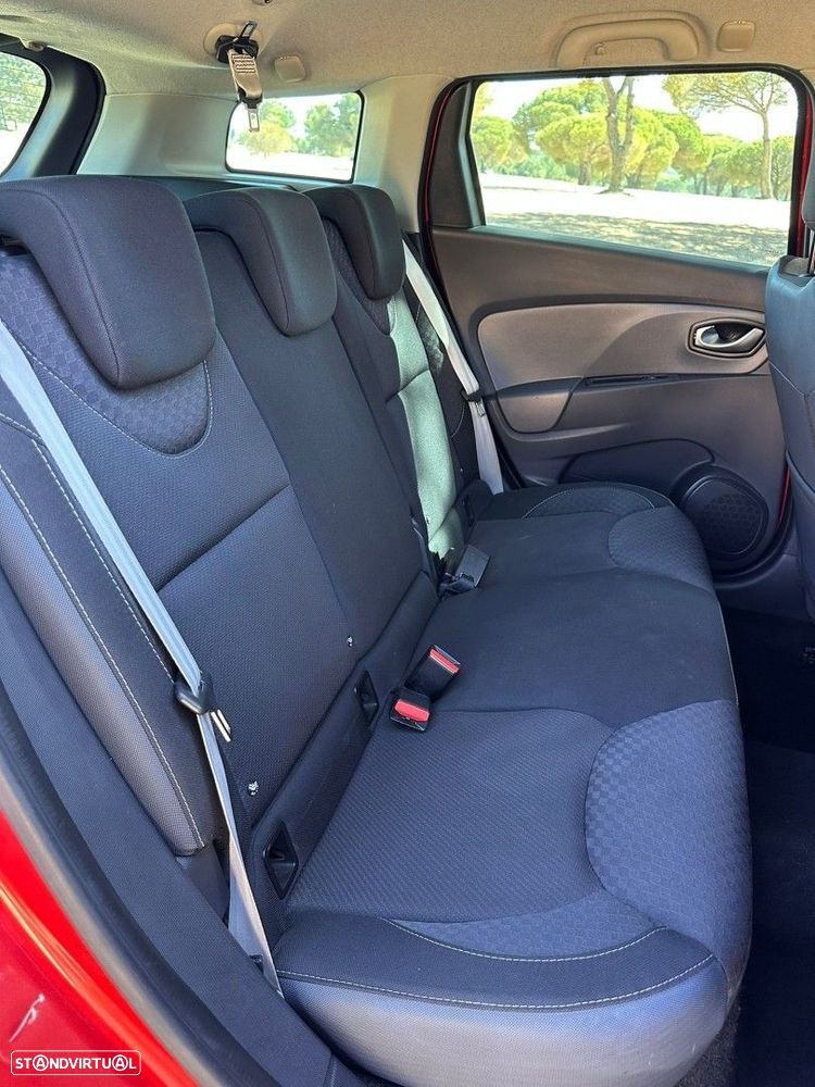 Renault Clio Sport Tourer 1.2 TCE GT EDC - 20