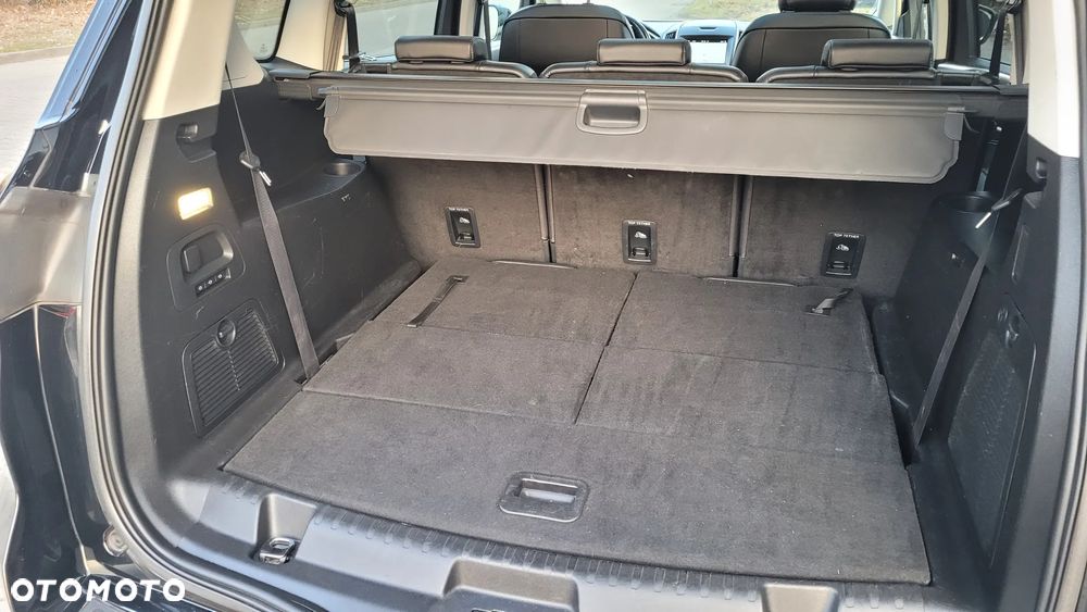 Ford S-Max 2.0 EcoBlue Titanium - 26