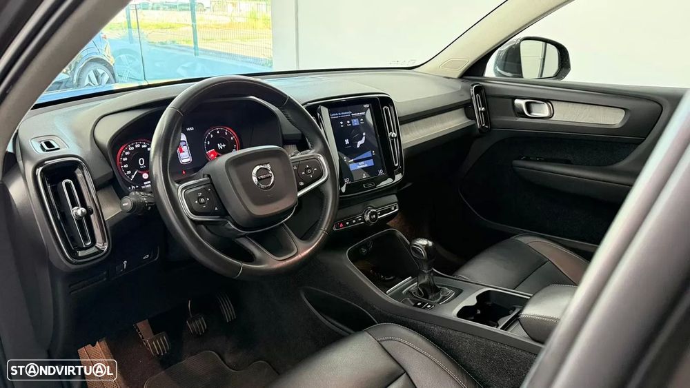 Volvo XC 40 - 19