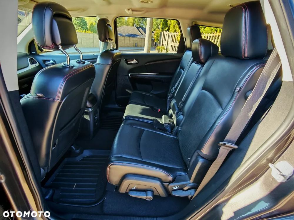Dodge Journey - 10