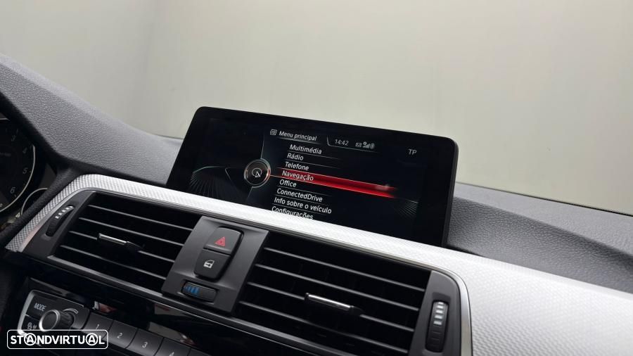 BMW 320 d Touring xDrive Aut. M Sport - 12