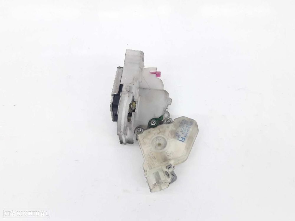 FECHADURA PORTA FRENTE DIREITA NISSAN CABSTAR - 1