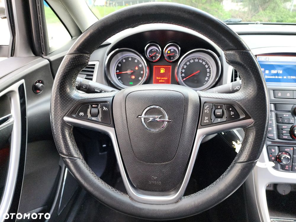 Opel Astra 1.6 Turbo Edition Sport - 22