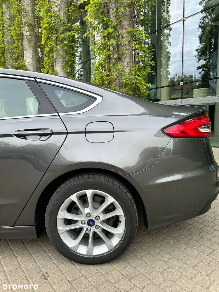 Ford Mondeo 2.0 Hybrid Titanium GPF - 11