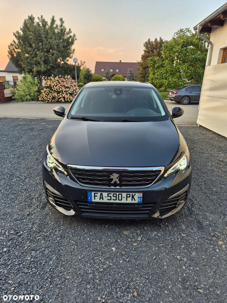 Peugeot 308 1.5 BlueHDi GT S&S EAT8 - 11