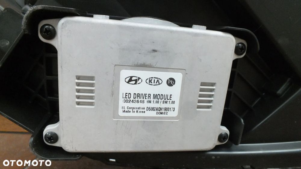 Lampa przednia lewa Kia Stonic Lift Ful Led - 8