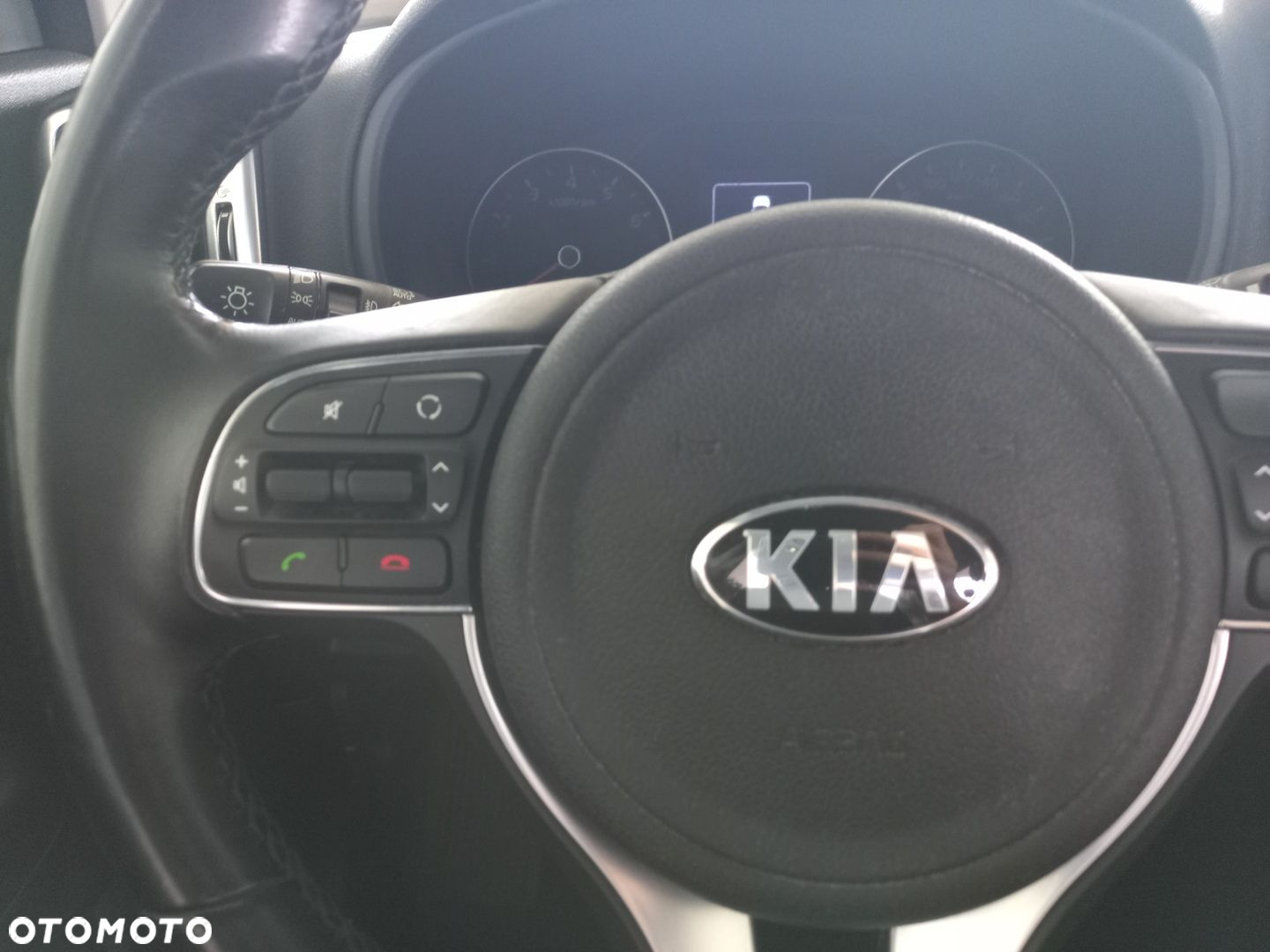 Kia Sportage 1.6 GDI L 2WD - 24