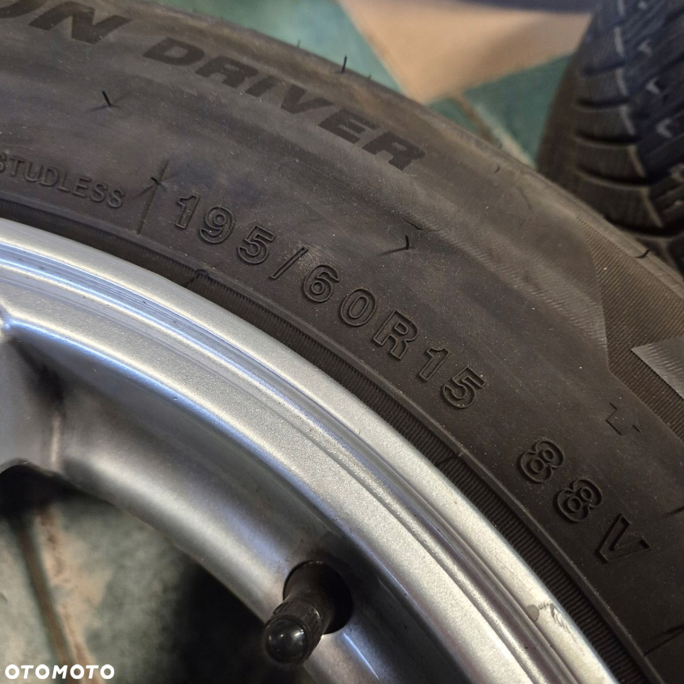 CAŁOROCZNE KOŁA 15 ORYGINAŁ TOYOTA YARIS i20 SWIFT RIO 195/60 R15 - 7