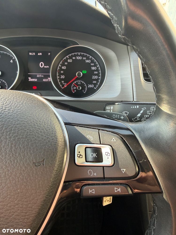 Volkswagen Golf - 7