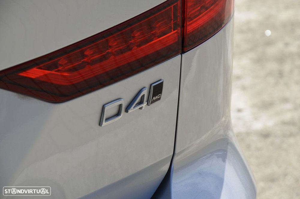 Volvo V60 Cross Country 2.0 D4 Geartronic - 3