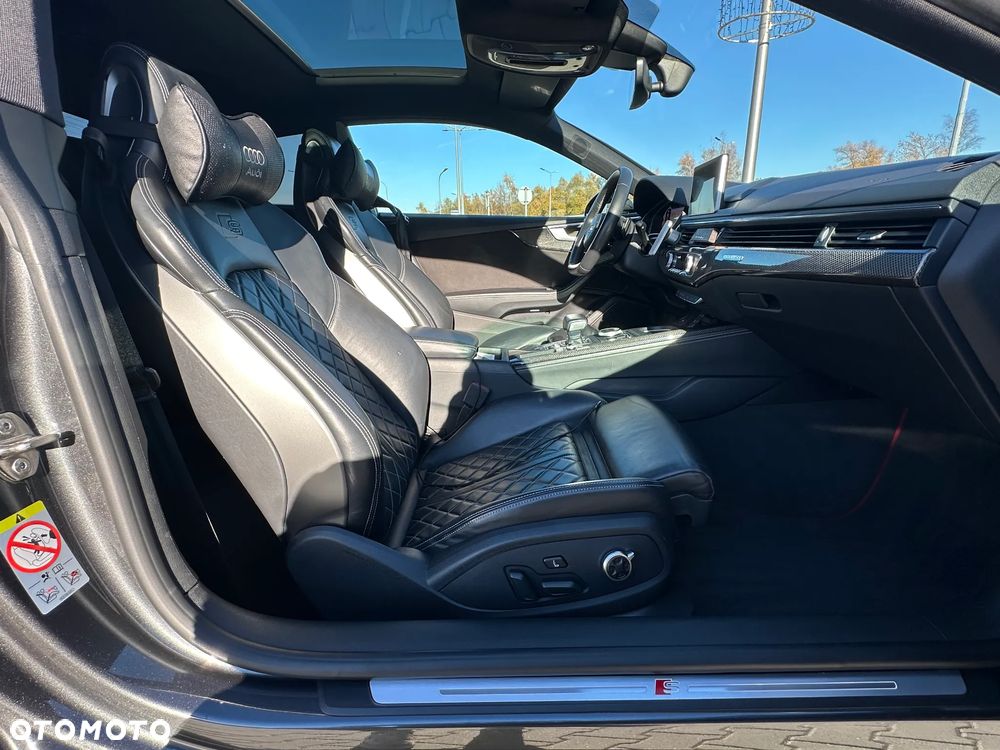Audi S5 Coupé - 13