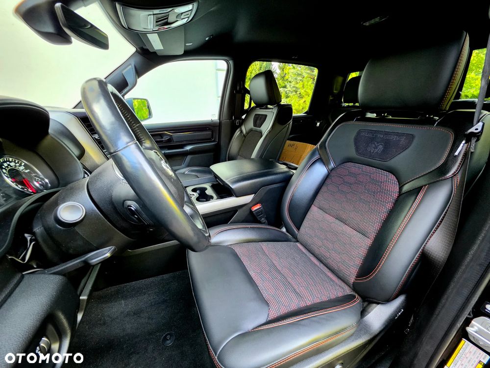 Dodge RAM 5.7 4x4 - 28