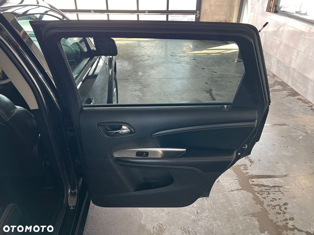 Fiat Freemont 2.0 Multijet Lounge - 24