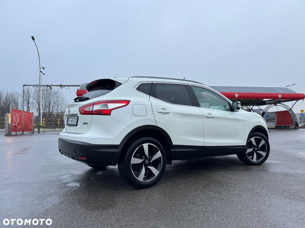 Nissan Qashqai - 6