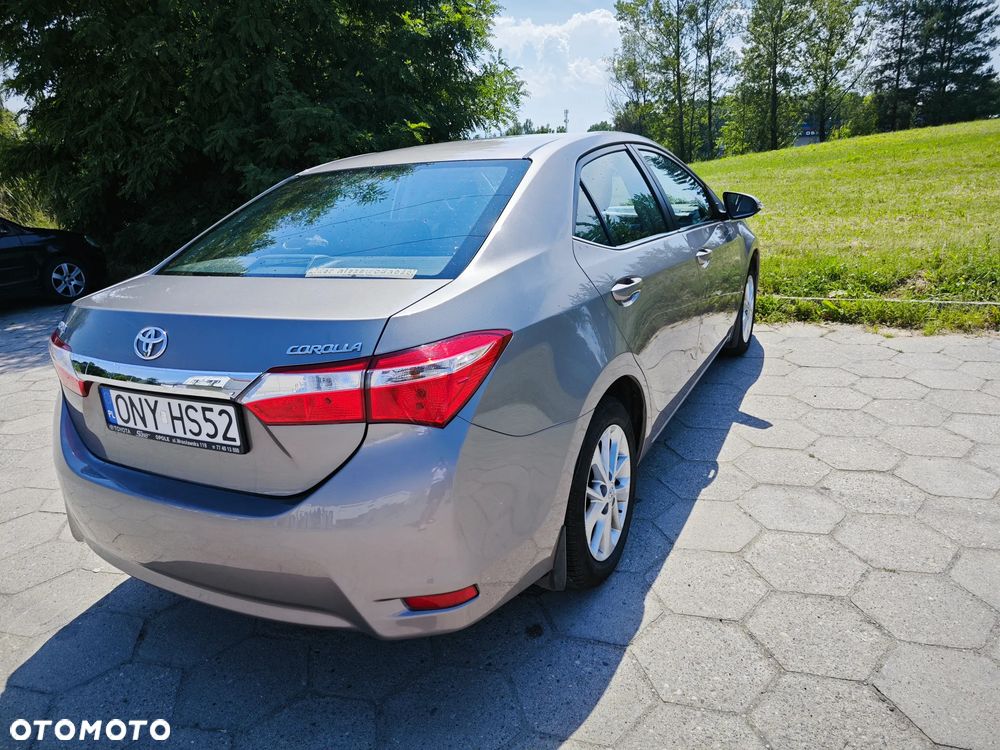 Toyota Corolla 1.6 Active - 6