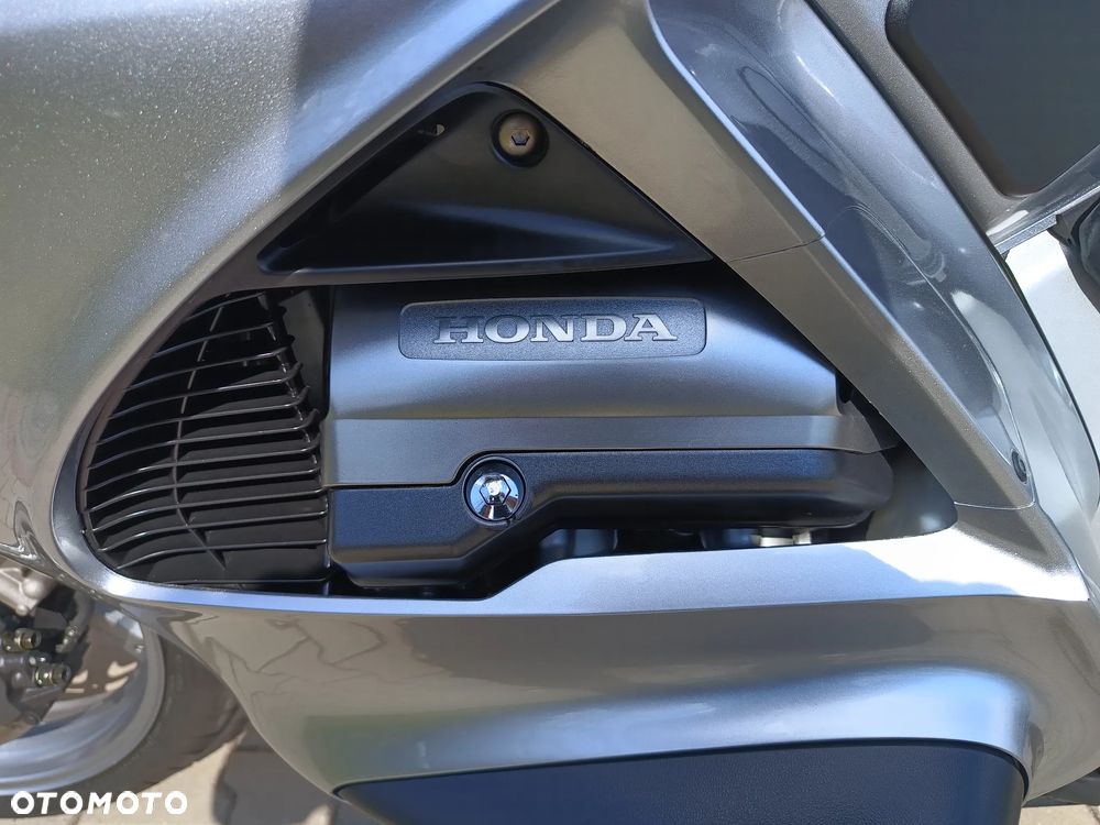 Honda ST - 28