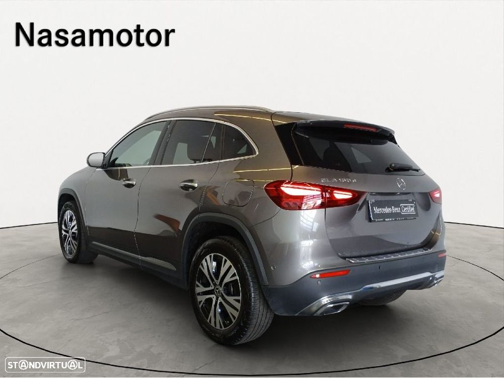 Mercedes-Benz GLA 180 d - 2