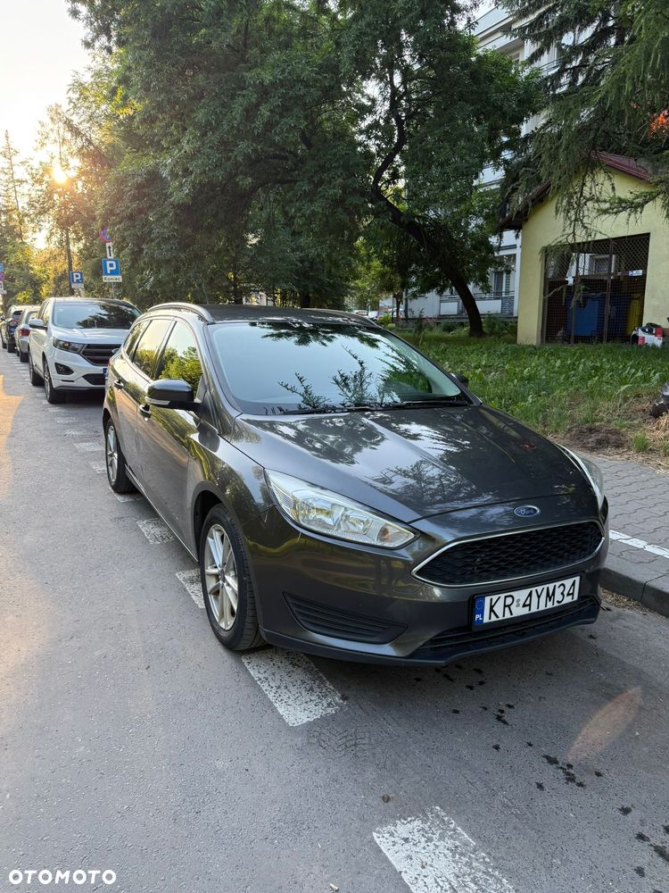 Ford Focus 1.6 Trend - 5