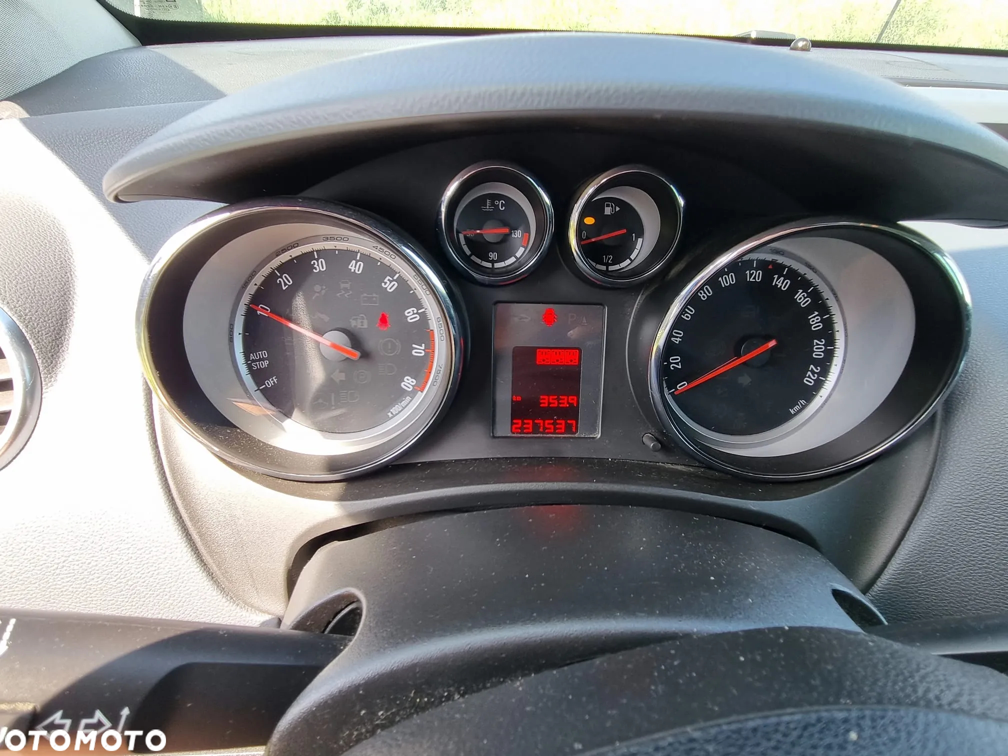Opel Meriva 1.4 T Cosmo S&S - 8