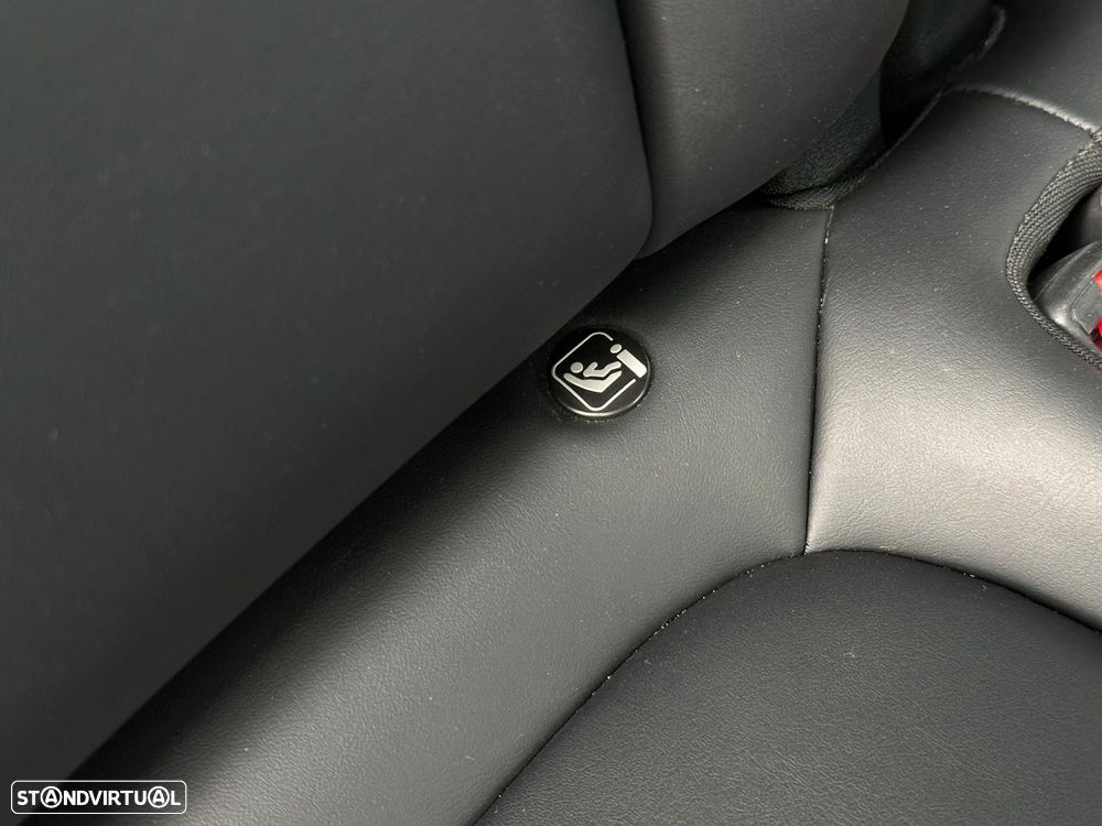 Tesla Model Y Long Range Dual Motor AWD - 12