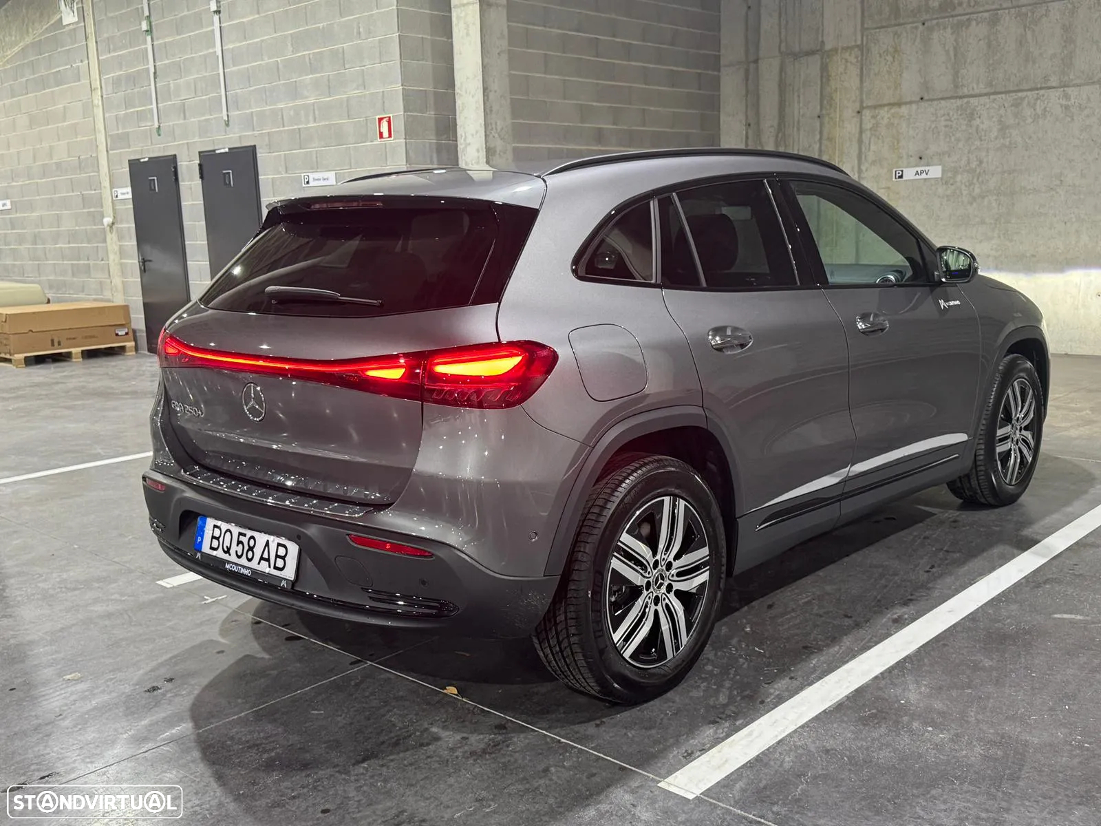 Mercedes-Benz EQA 250+ Electric Art - 5