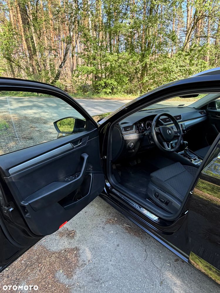 Skoda Superb 2.0 TDI 4x4 Style DSG - 20