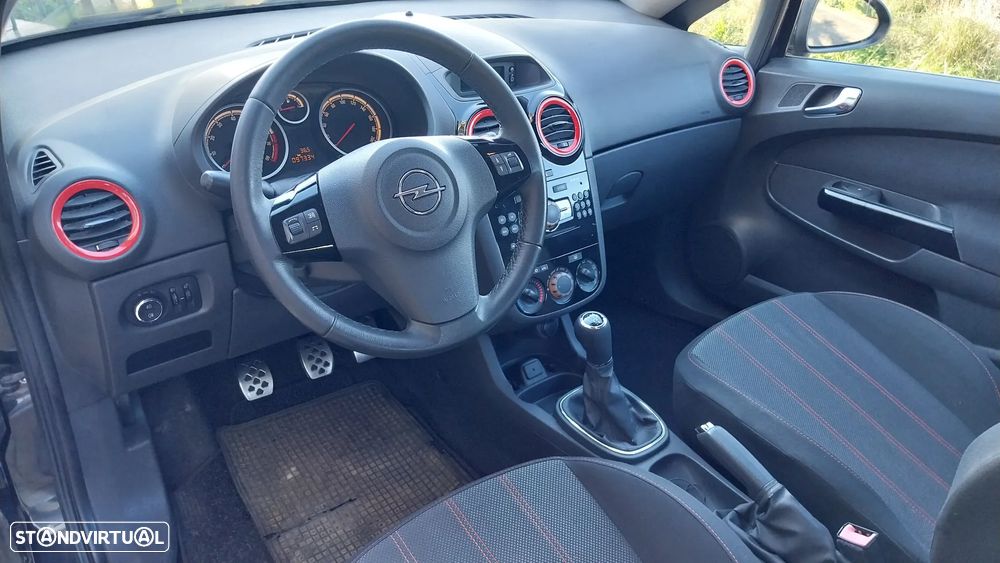 Opel Corsa 1.2 Black Edition - 7