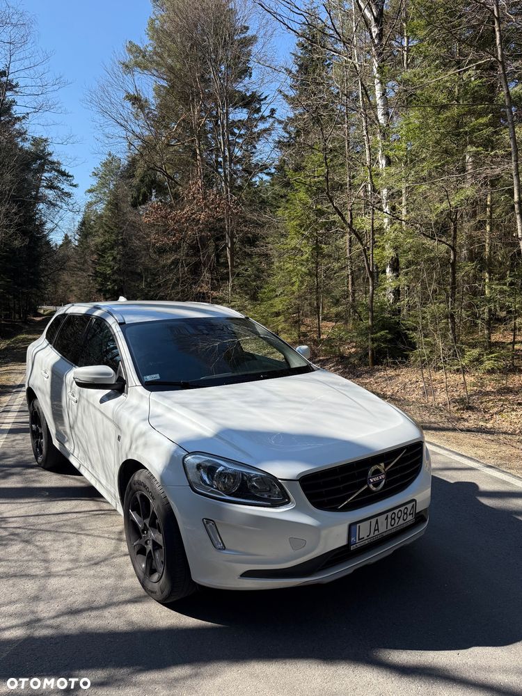 Volvo XC 60 D4 Ocean Race - 11