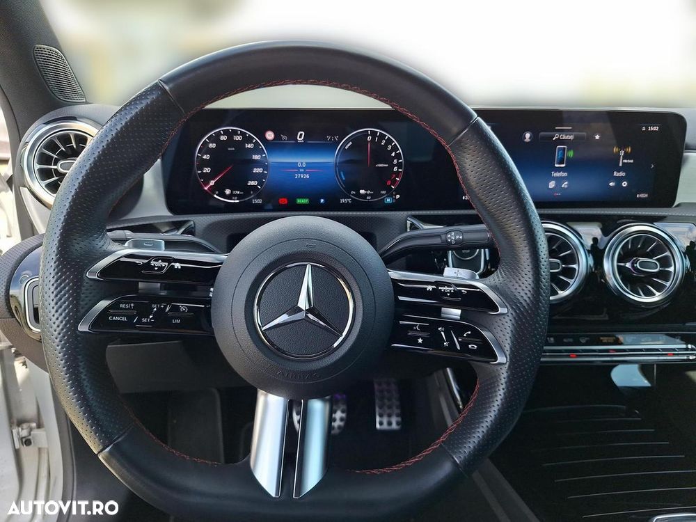 Mercedes-Benz A 250 e 8G-DCT Edition AMG Line - 12